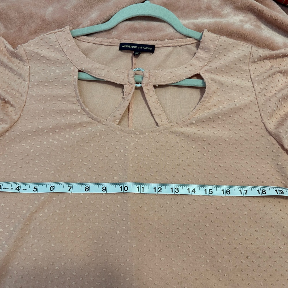 Peach Textured Top - Picture 5 of 6